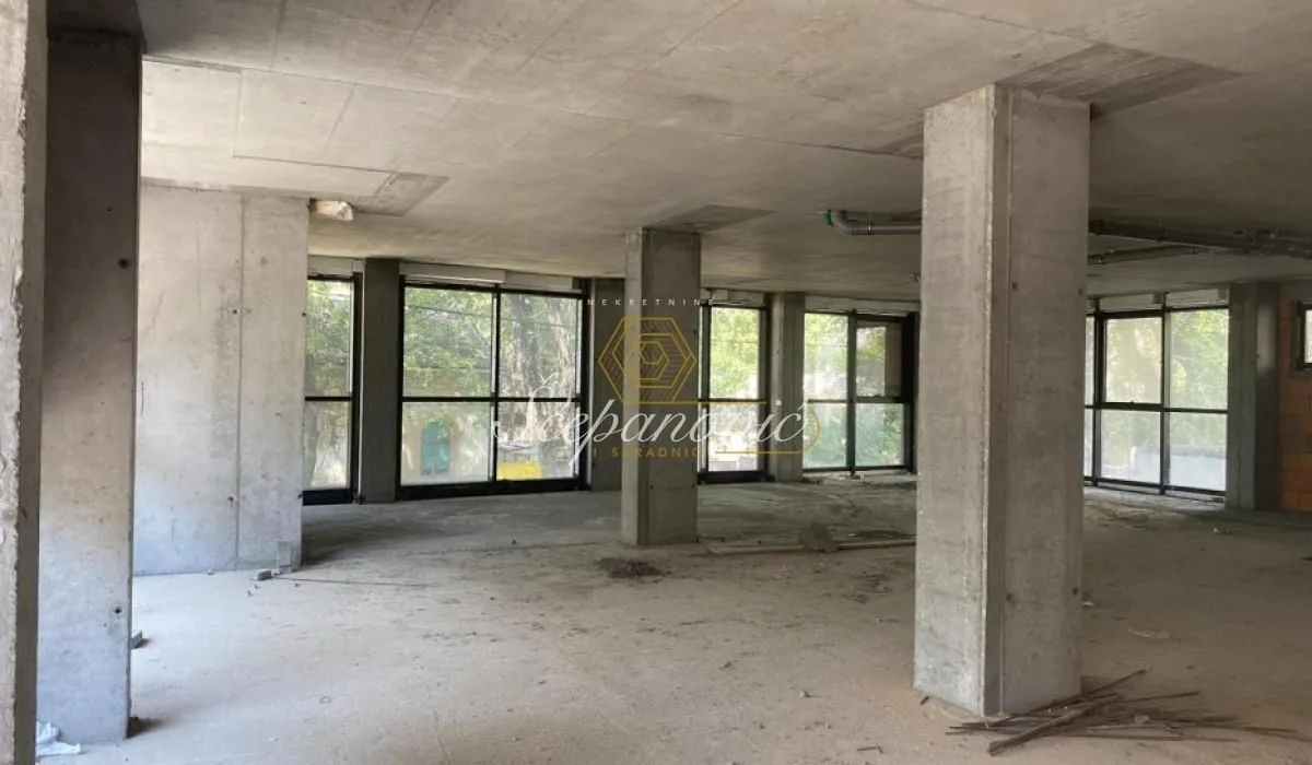 Sale, office space, 215m², Rotkvarija, Novi Sad Sve Podlokacije
