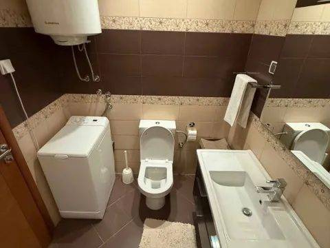 Sale, two bedroom apartment, 69m², Pobrežje, Podgorica - image 8