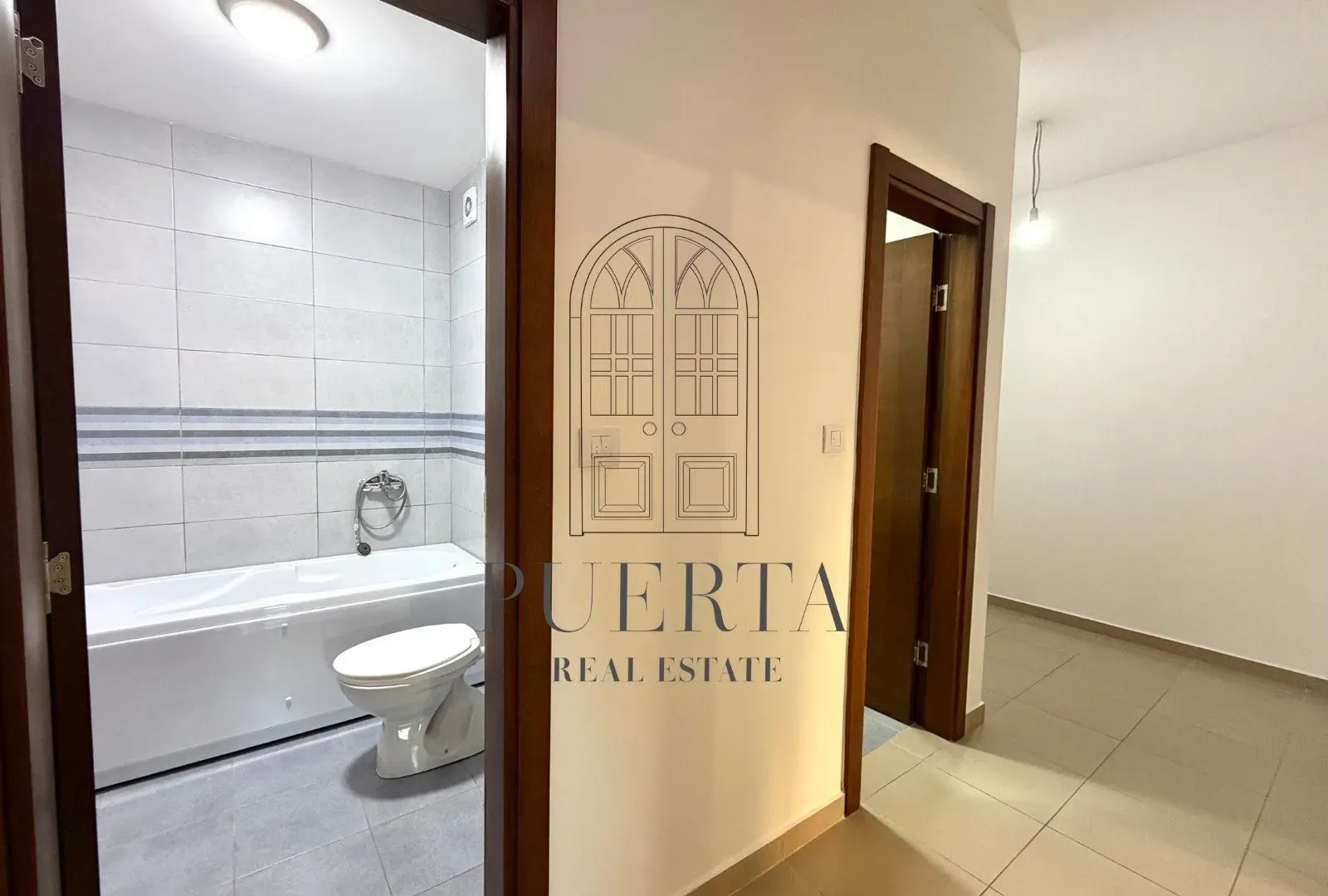 Prodaja, dvosoban stan, 73m², Tuški Put, Podgorica