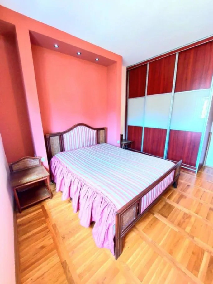 Rent, three bedroom apartment, 100m², Centar, Podgorica