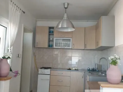 Sale, two bedroom apartment, 55m², Ruma, Srbija - image 4