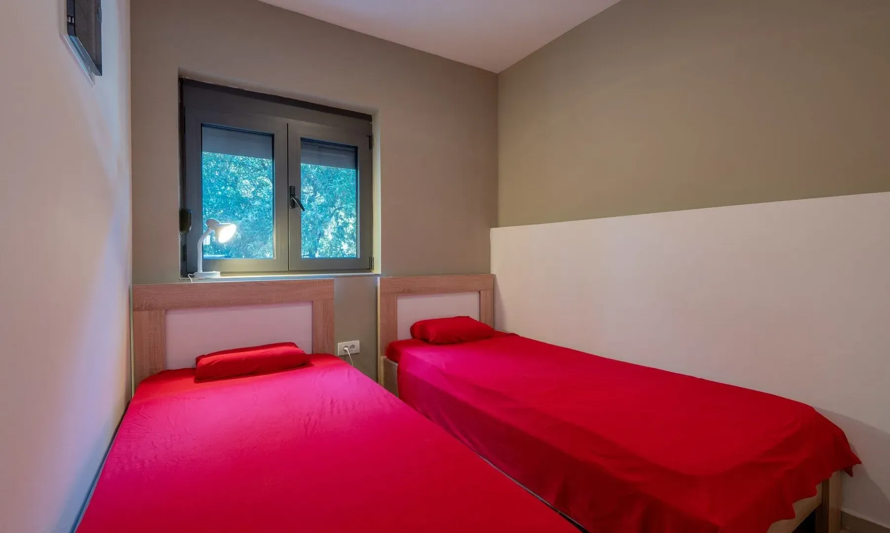 Sale, house, 100m², Utjeha, Bar