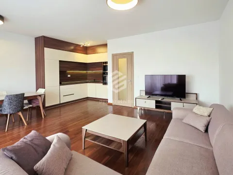 Sale, two bedroom apartment, 85m², Master Kvart, Podgorica - image 4