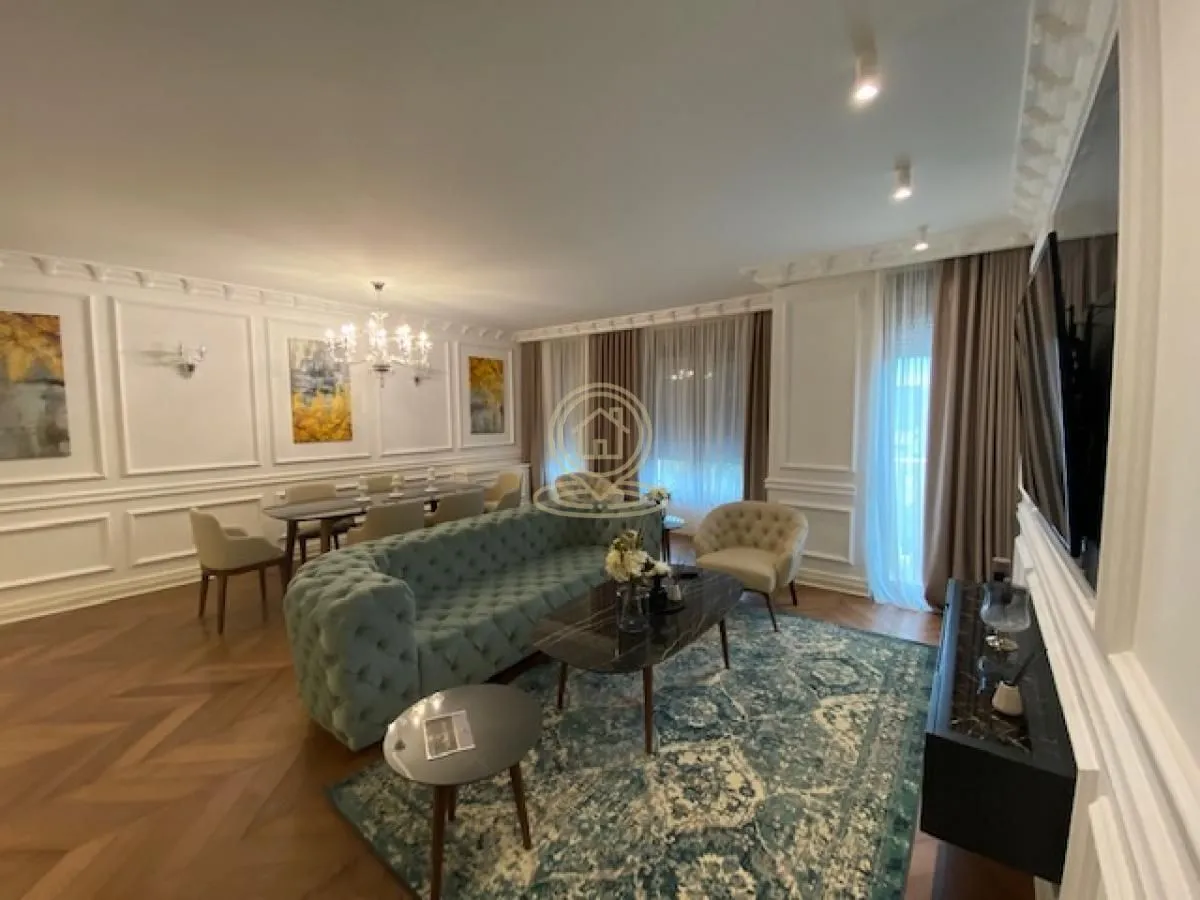 Izdavanje, trosoban stan, 100m², Čubura, Beograd