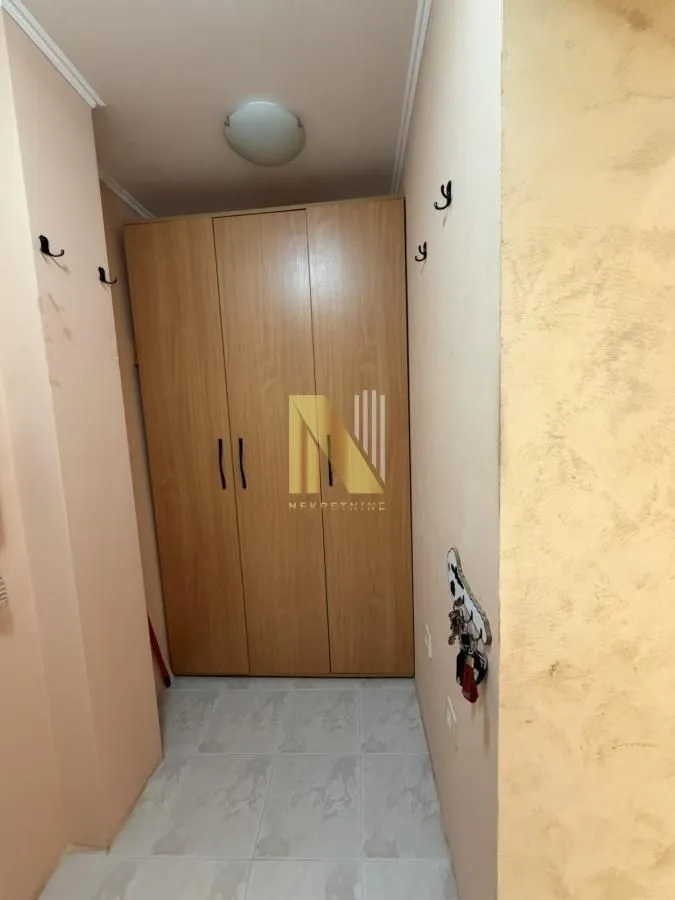 Prodaja, dvosoban stan, 47m², Detelinara, Novi Sad Sve Podlokacije
