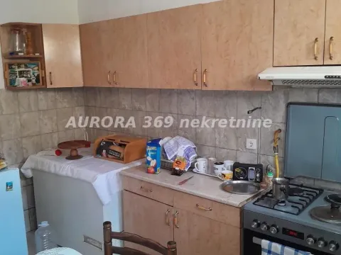 Prodaja, kuća, 103m², Bački Petrovac, Novi Sad - image 4