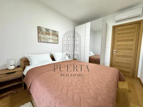 Izdavanje, jednosoban stan, 46m², City Kvart, Podgorica - image 12