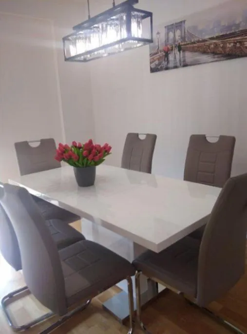 Sale, two bedroom apartment, 90m², Lazi, Budva