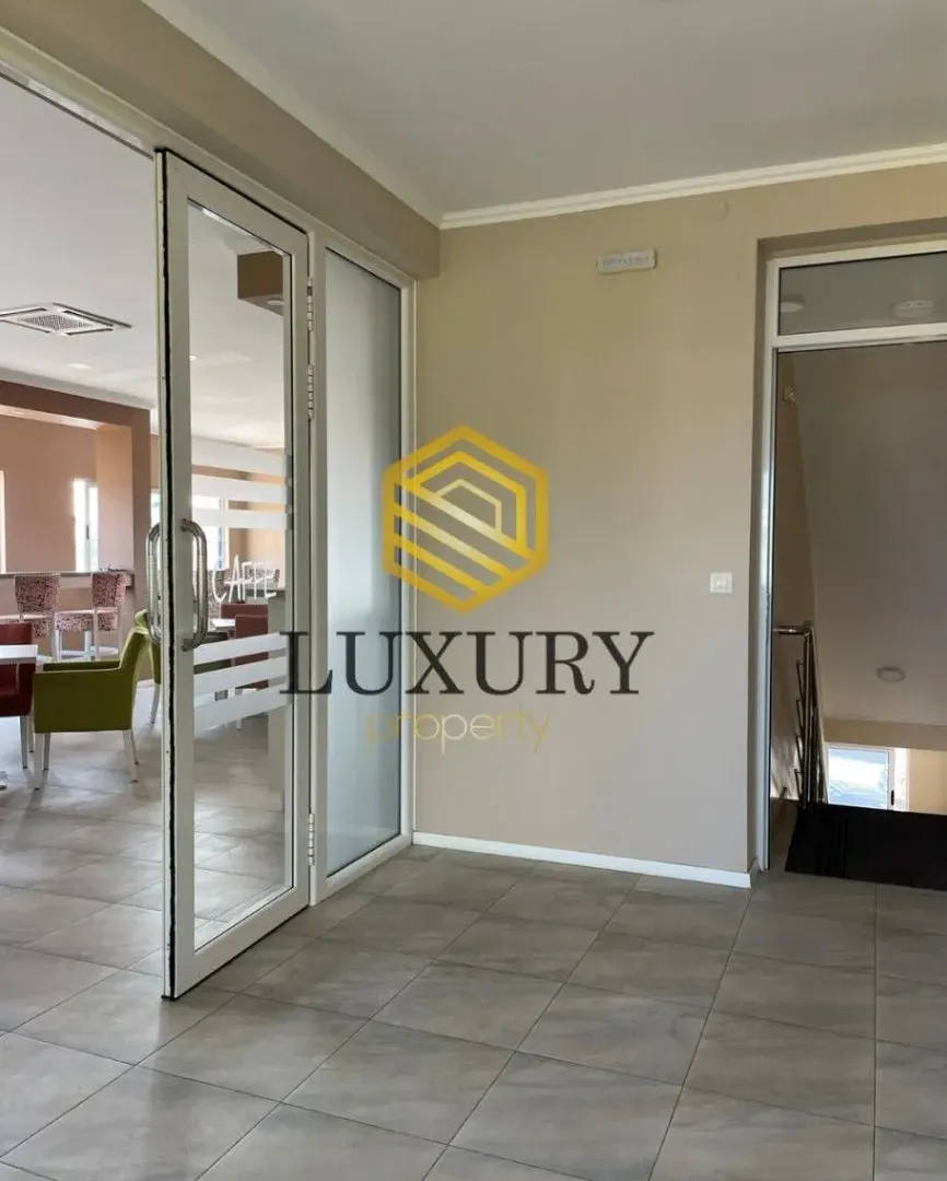 Rent, office space, 250m², Donja Gorica, Podgorica