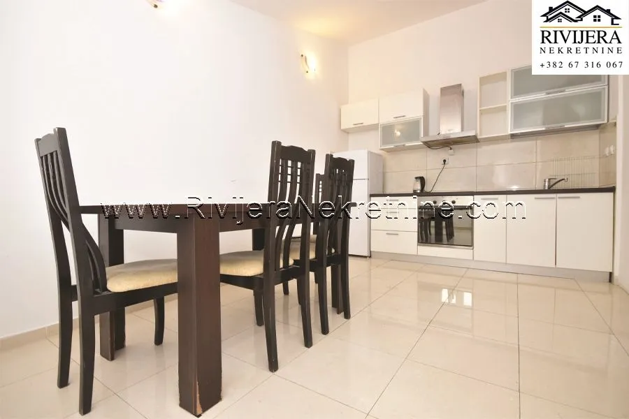 Prodaja, stan, 83m², Igalo, Herceg Novi