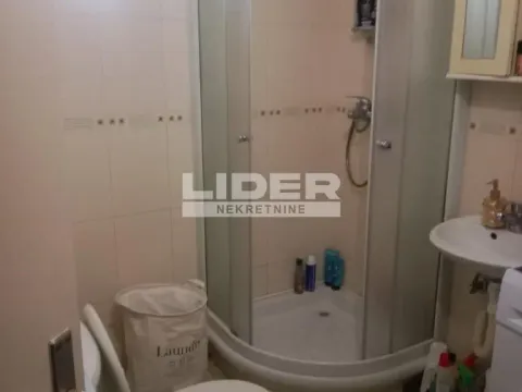 Prodaja, trosoban stan, 85m², Skojevsko Naselje, Beograd - image 10