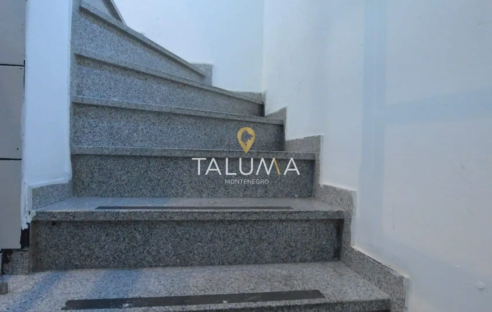 Rent, office space, 129m², Dalmatinska ulica, Podgorica