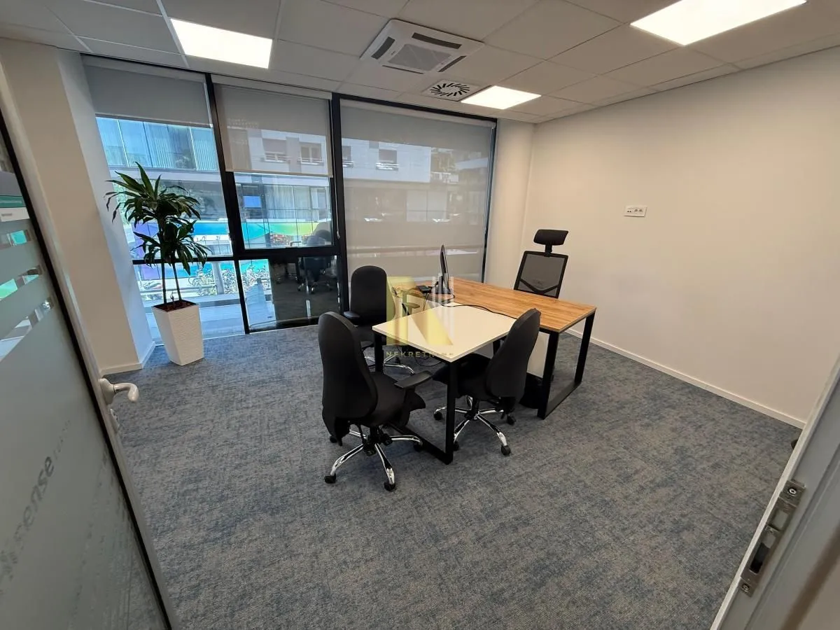 Rent, office space, 608m², Liman 3, Novi Sad Sve Podlokacije