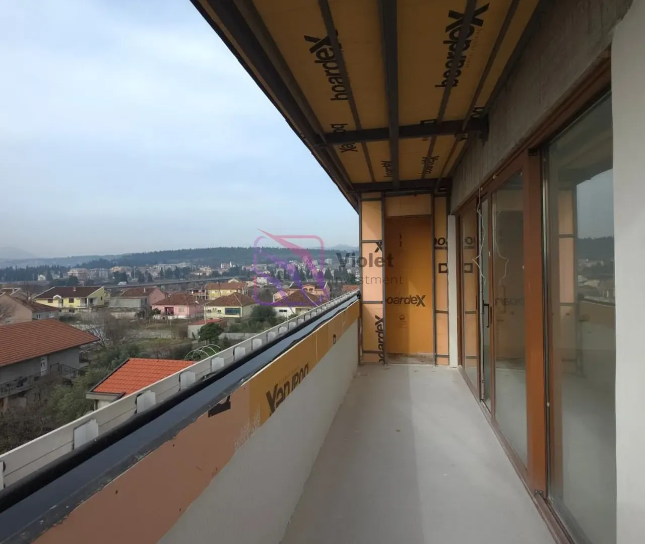 Prodaja, dvosoban stan, 76m², Stari Aerodrom, Podgorica