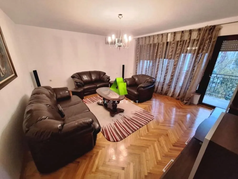 Rent, four bedroom apartment, 120m², Pantelej, Niš