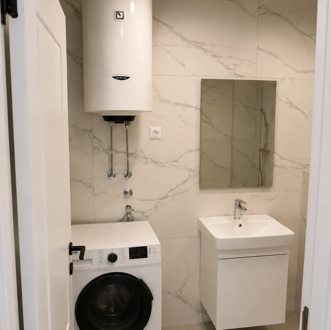 Izdavanje, jednosoban stan, 47m², Stari Aerodrom, Podgorica