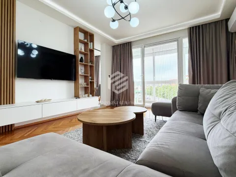 Rent, two bedroom apartment, 65m², Autobuska stanica, Podgorica - image 2