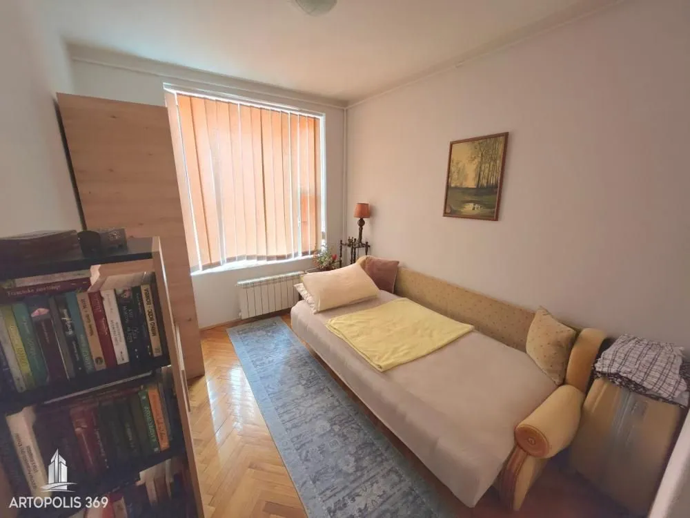 Prodaja, dvosoban stan, 56m², Stari Košutnjak, Rakovica