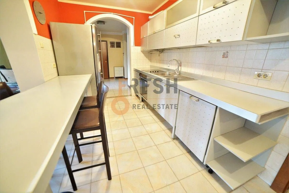 Prodaja, trosoban stan, 168m², Gorica C, Podgorica
