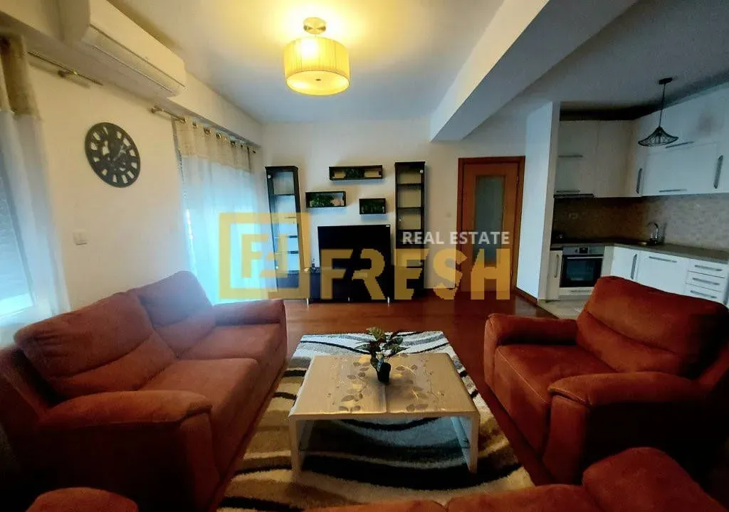 Izdavanje, dvosoban stan, 65m², Ljubović, Podgorica