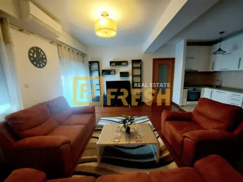 Izdavanje, dvosoban stan, 65m², Ljubović, Podgorica