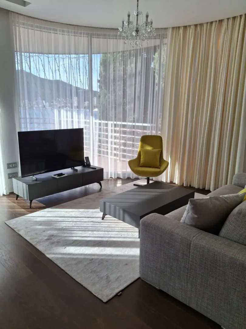 Prodaja, dvosoban stan, 146m², Bečići, Budva