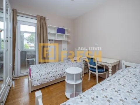Prodaja, dvosoban stan, 70m², Cetinje, Crna Gora - image 10