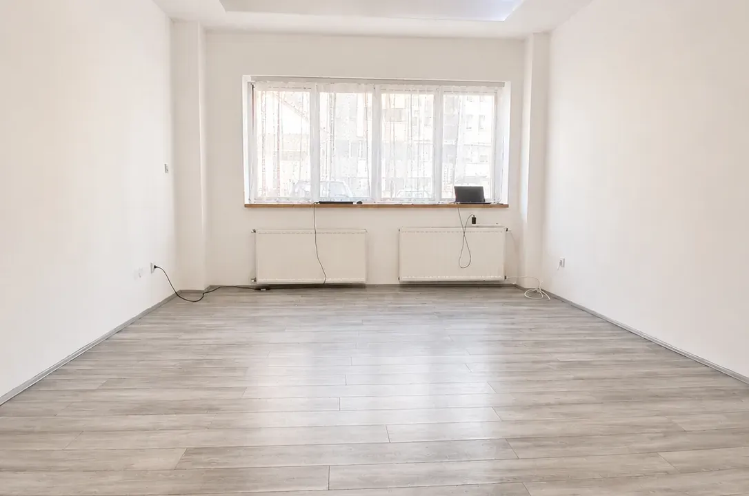 Izdavanje, jednosoban stan, 30m², Medijana, Niš