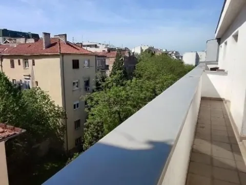 Izdavanje, trosoban stan, 95m², Đeram Pijaca, Beograd - image 13