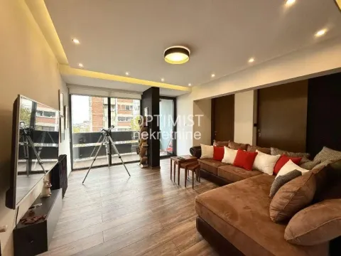 Izdavanje, dvosoban stan, 56m², Tašmajdan, Palilula Sve Podlokacije - image 3