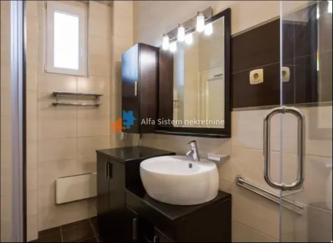 Izdavanje, trosoban stan, 80m², Zeleni Venac, Beograd - image 14