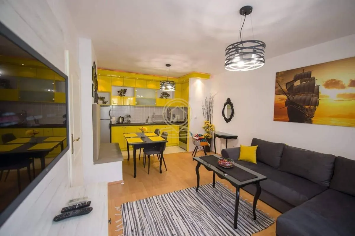 Izdavanje, jednosoban stan, 40m², Podbara, Novi Sad Sve Podlokacije