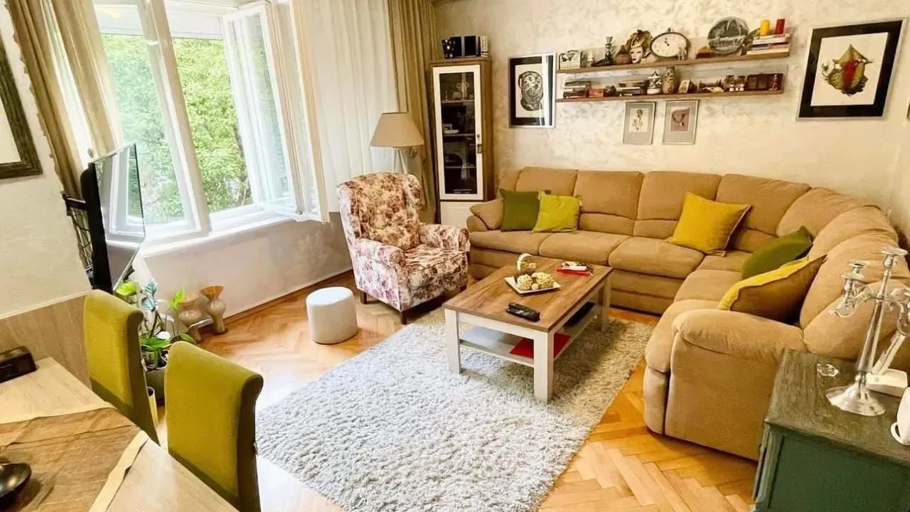 Izdavanje, jednosoban stan, 55m², Centar, Podgorica