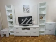 Izdavanje, dvosoban stan, 50m², Sajam, Novi Sad Sve Podlokacije - image 2