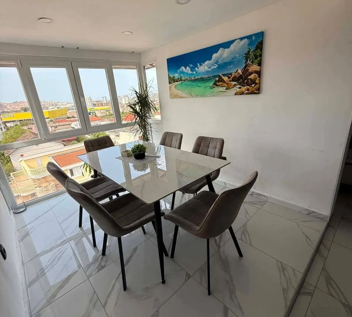 Rent, two bedroom apartment, 74m², Popovići, Bar