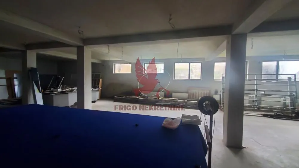 Sale, house, 900m², Mladenovac, Beograd