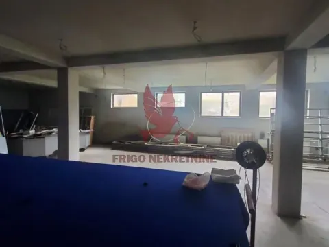 Prodaja, kuća, 900m², Mladenovac, Beograd - image 10