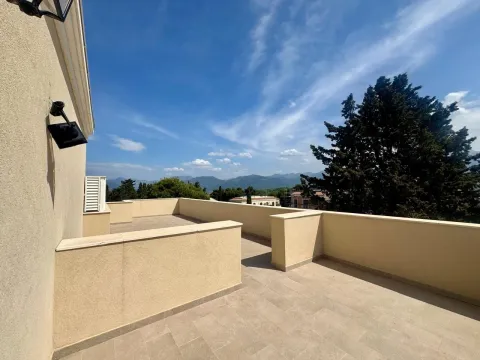 Rent, three bedroom apartment, 186m², Luštica Bay, Tivat - image 21