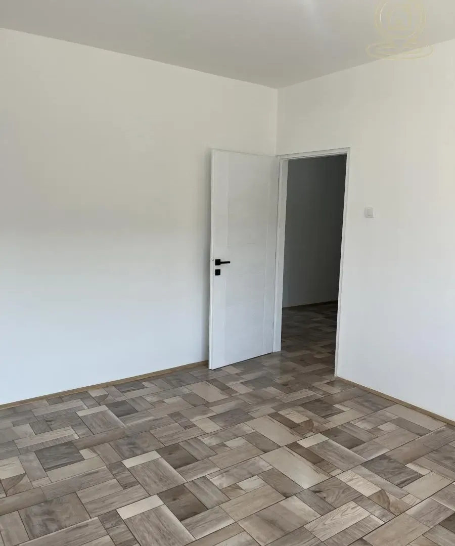 Prodaja, dvosoban stan, 64m², Grbavica, Novi Sad Sve Podlokacije