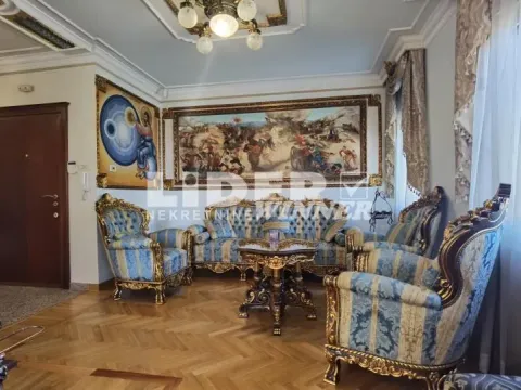 Izdavanje, četvorosoban stan, 140m², Savski Venac, Beograd - image 2