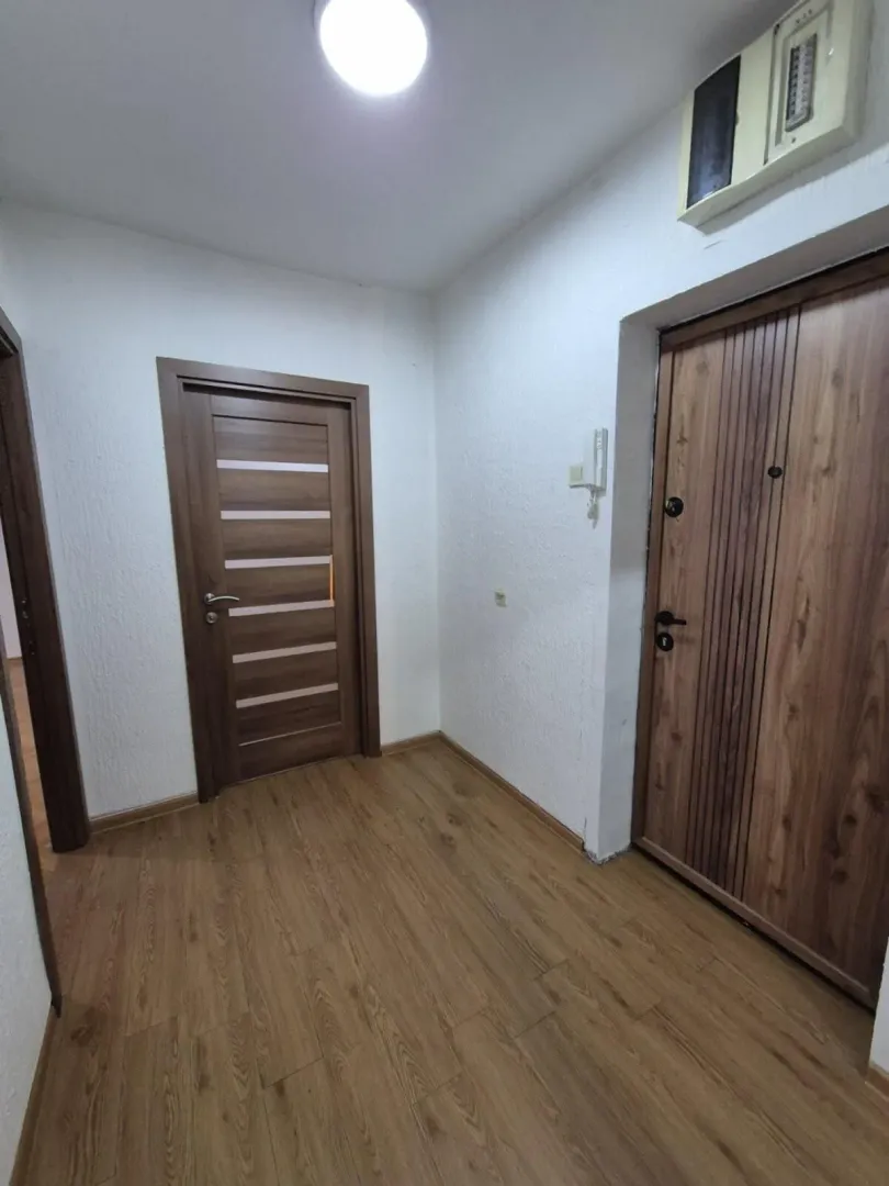 Rent, office space, 90m², Stara Varoš, Podgorica