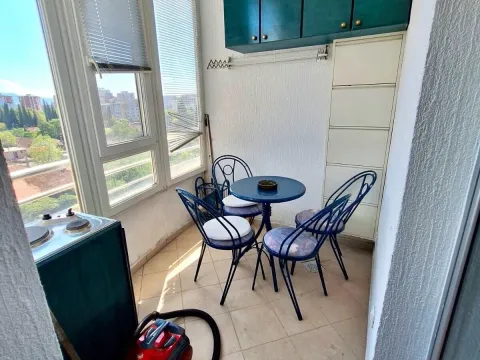 Rent, one bedroom apartment, 37m², Pobrežje, Podgorica - image 5