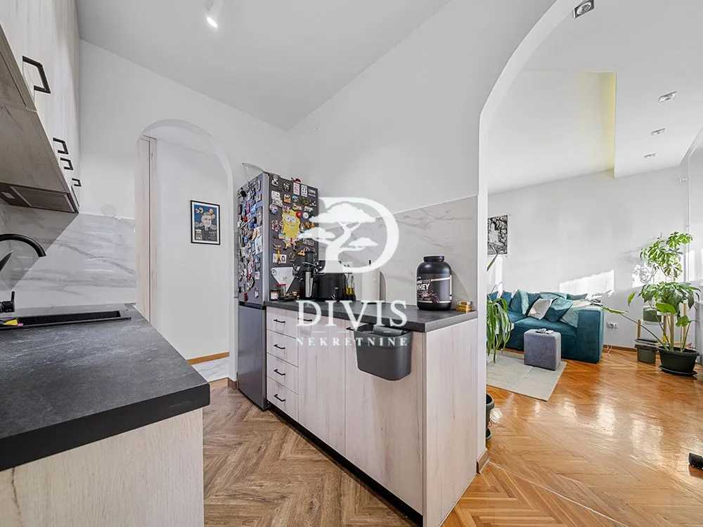 Sale, three bedroom apartment, 68m², Medaković 2, Medaković Sve Podlokacije