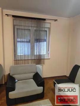 Izdavanje, garsonjera, 25m², Socijalno, Novi Sad Sve Podlokacije - image 2