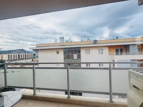 Izdavanje, stan, 53m², City Kvart, Podgorica - image 8