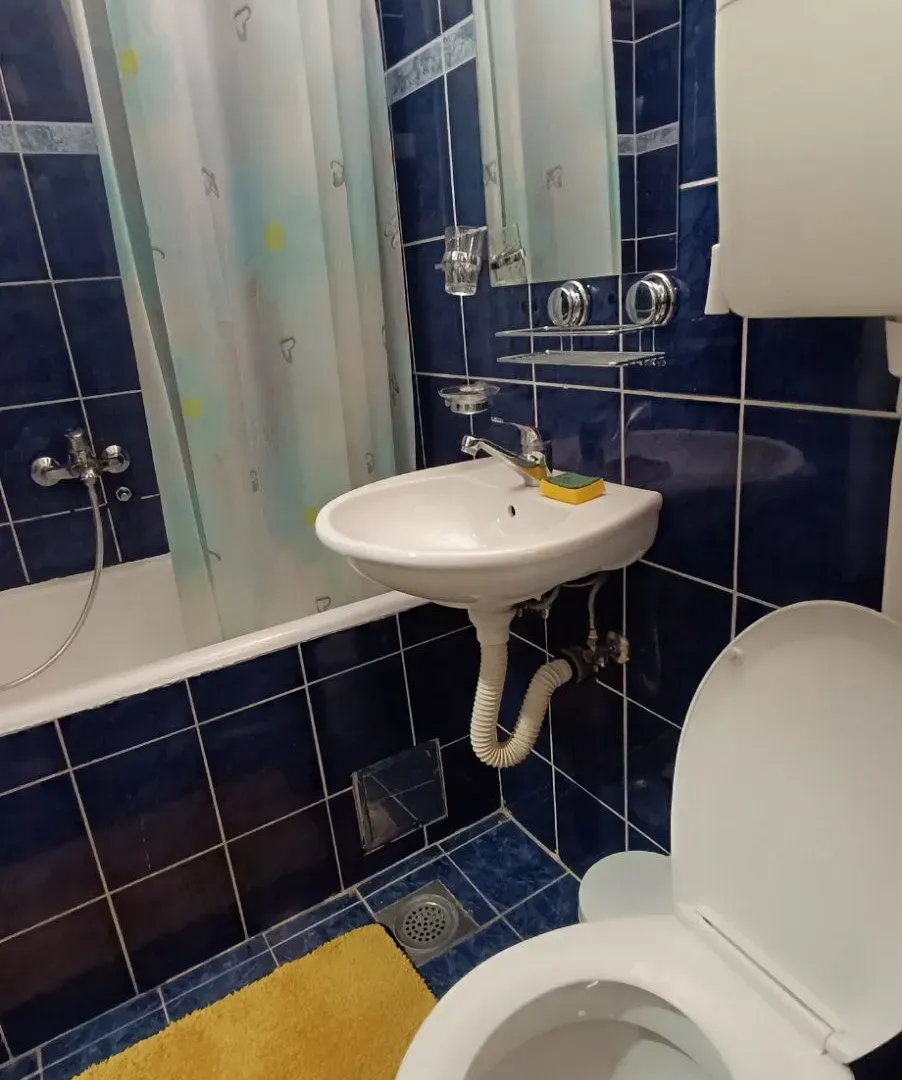 Rent, studio apartment, 25m², Stari Aerodrom, Podgorica