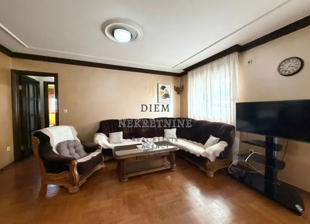 Rent, two bedroom apartment, 75m², Stari Aerodrom, Podgorica