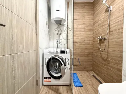 Izdavanje, jednosoban stan, 45m², Pobrežje, Podgorica - image 12