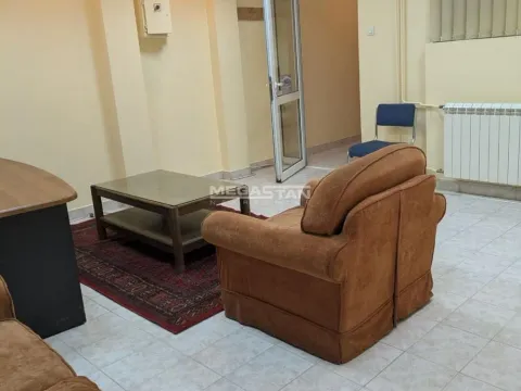 Izdavanje, poslovni prostor, 84m², Stari Grad, Beograd - image 3