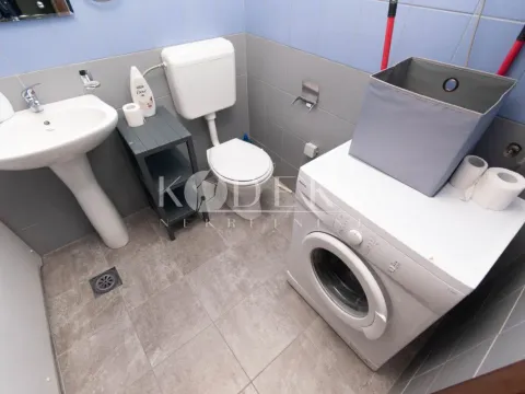 Izdavanje, dvosoban stan, 99m², Tuški Put, Podgorica - image 6